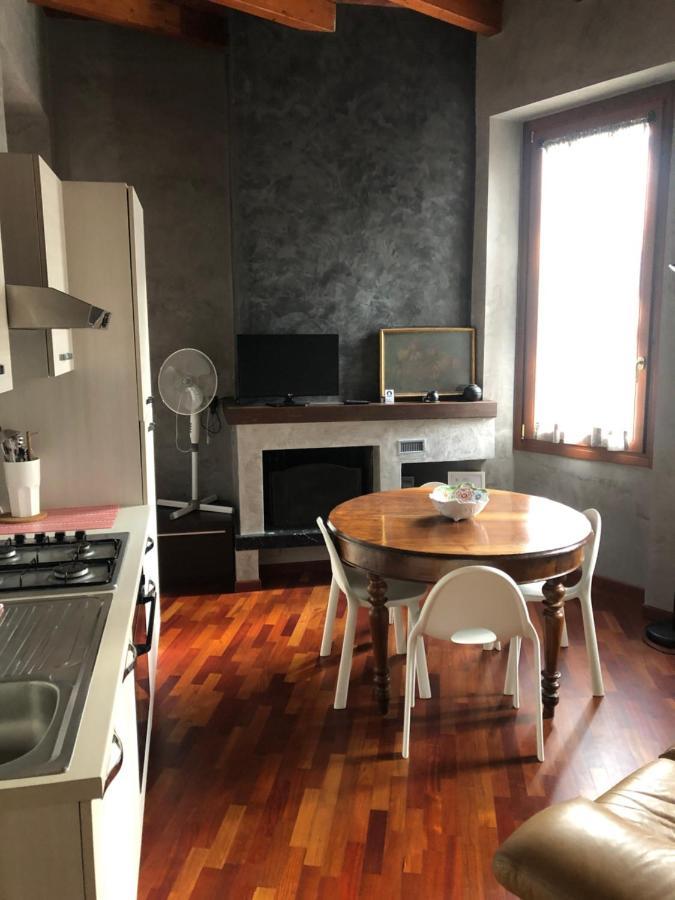 Wake Surf House Bed & Breakfast Сулцано Екстериор снимка
