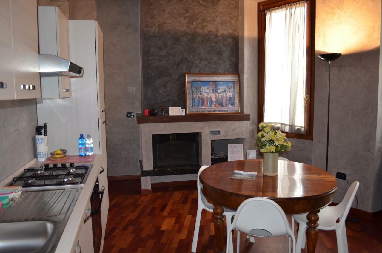 Wake Surf House Bed & Breakfast Сулцано Екстериор снимка